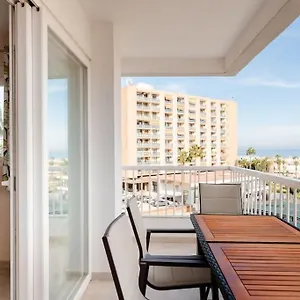 Amplio Con Vistas Al Mar Y Piscina En , Benalmádena España