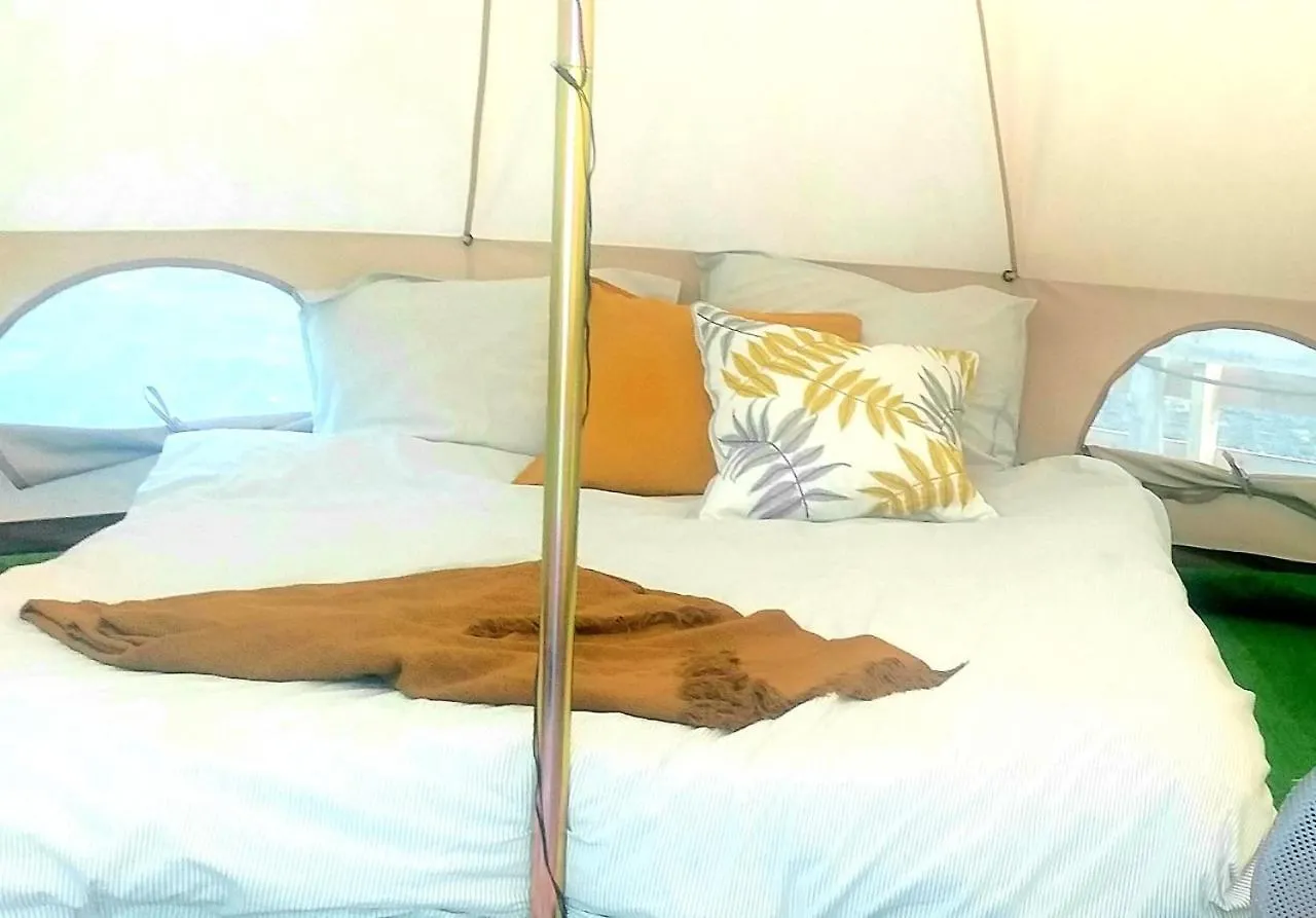 Luxury tent Back To Nature. Luxury Glamping Corner Hotel Villaverde