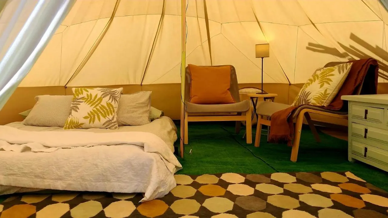 Back To Nature. Luxury Glamping Corner Hotel Villaverde